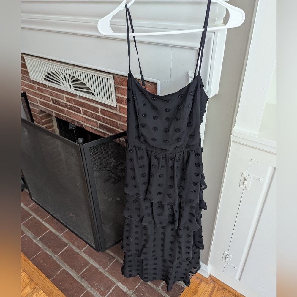 Tiered Clip Dot Midi Dress